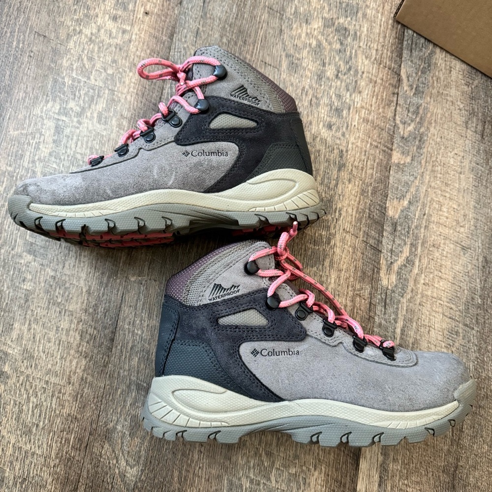 Columbia Hiking Boots
